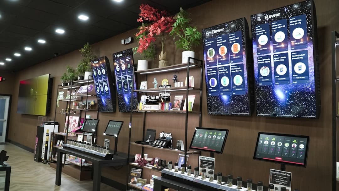 Amazon Signage Stick powering retail digital signage and in-store displays